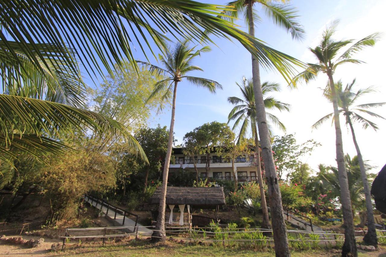 Resort Discovery Island